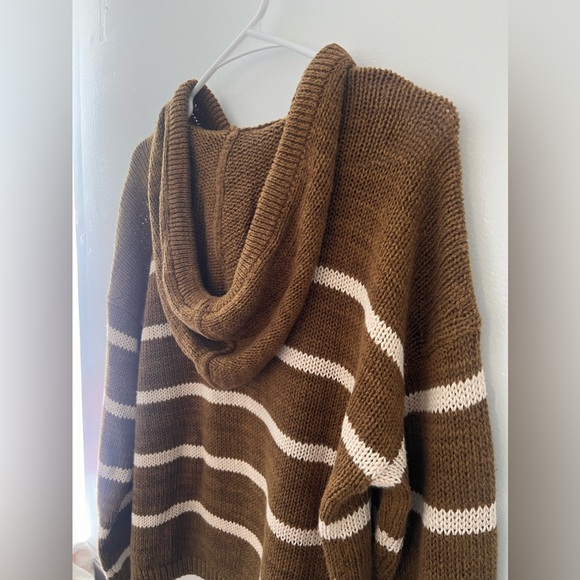 Garnet Hill S Hooded Beach Sweater Chunky Loose Weave
Brown White Stripe - Picture 7 of 7